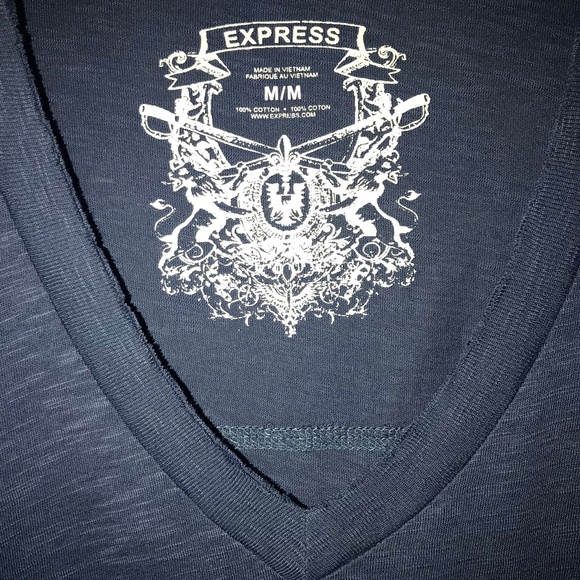 Short sleeve v-neck pocket tee, M - Picture 4 of 4